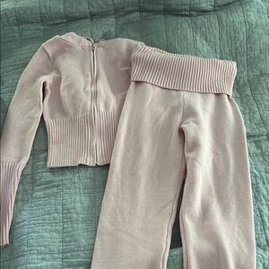 NEW WITH TAGS! Light pink sweater set, sold by Cativo